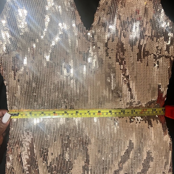 Beautiful Rose Gold Sequins Dress - Picture 6 of 7